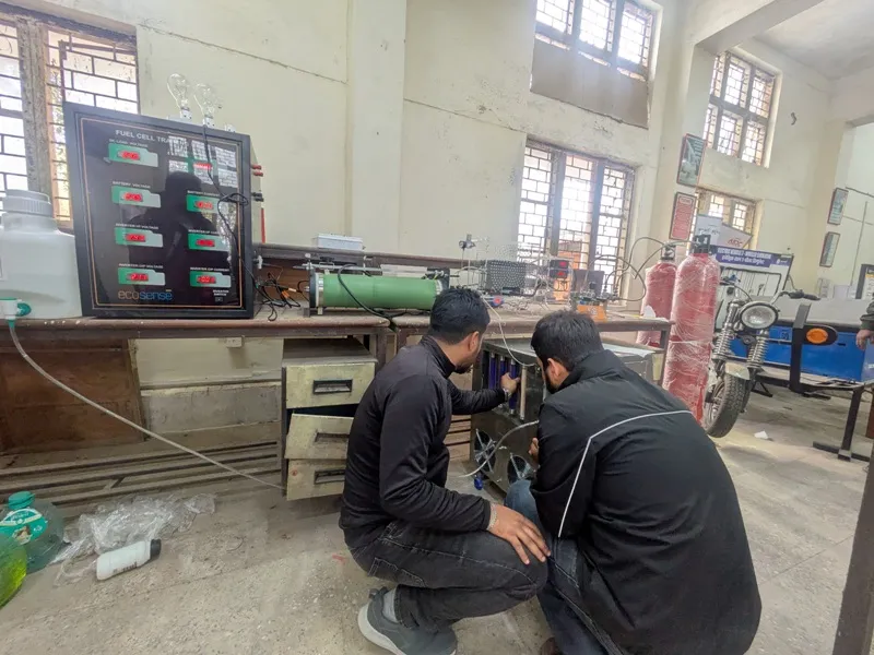 Green Hydrogen Lab installation at MANIT, Bhopal