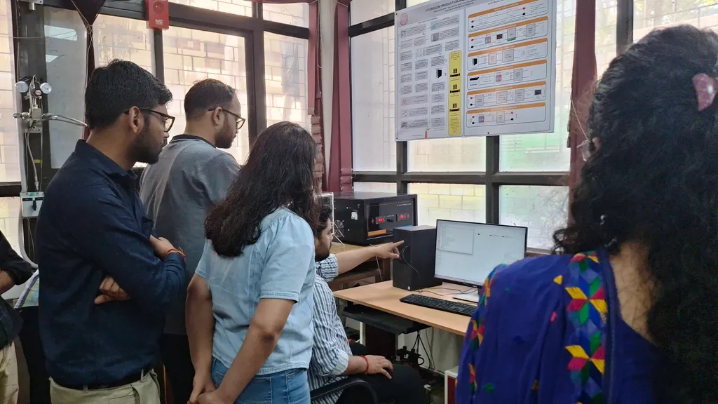 Green Hydrogen Lab Installation at IIT Delhi